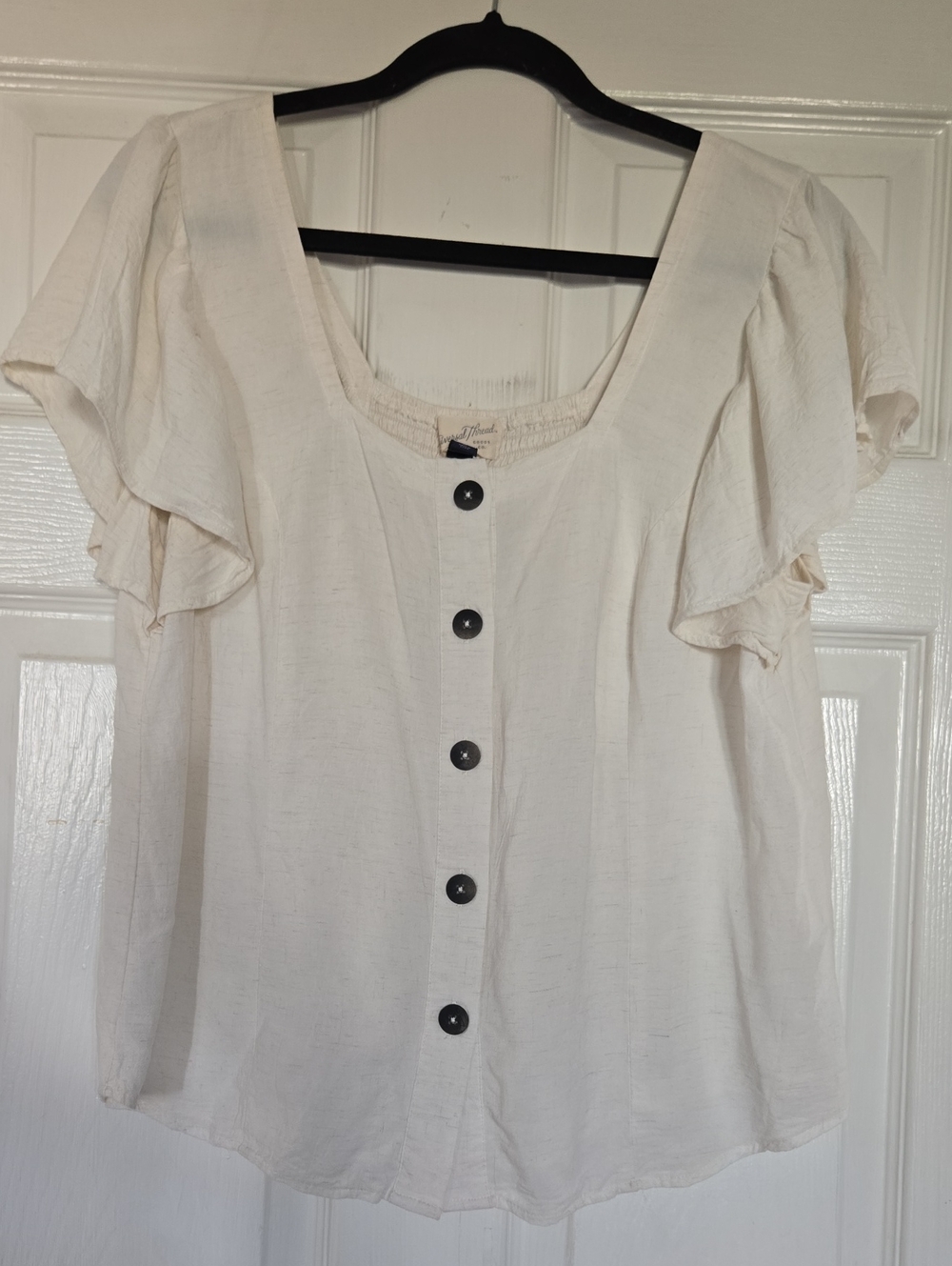 Universal Thread Cream Button-Front Square-Neck Blouse